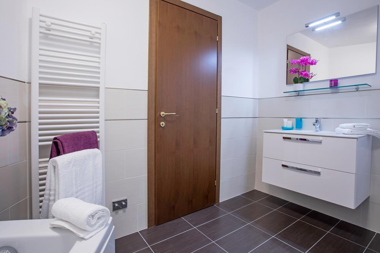 קומו Ossuccio Grande C Home With Pool Sleeps 12 By Italian Apartments מראה חיצוני תמונה