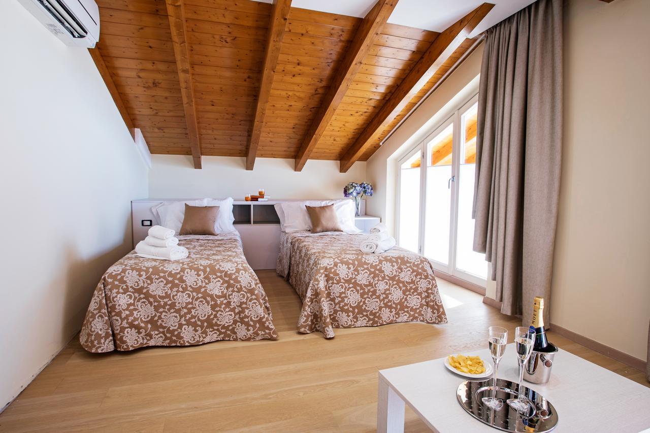 קומו Ossuccio Grande C Home With Pool Sleeps 12 By Italian Apartments מראה חיצוני תמונה